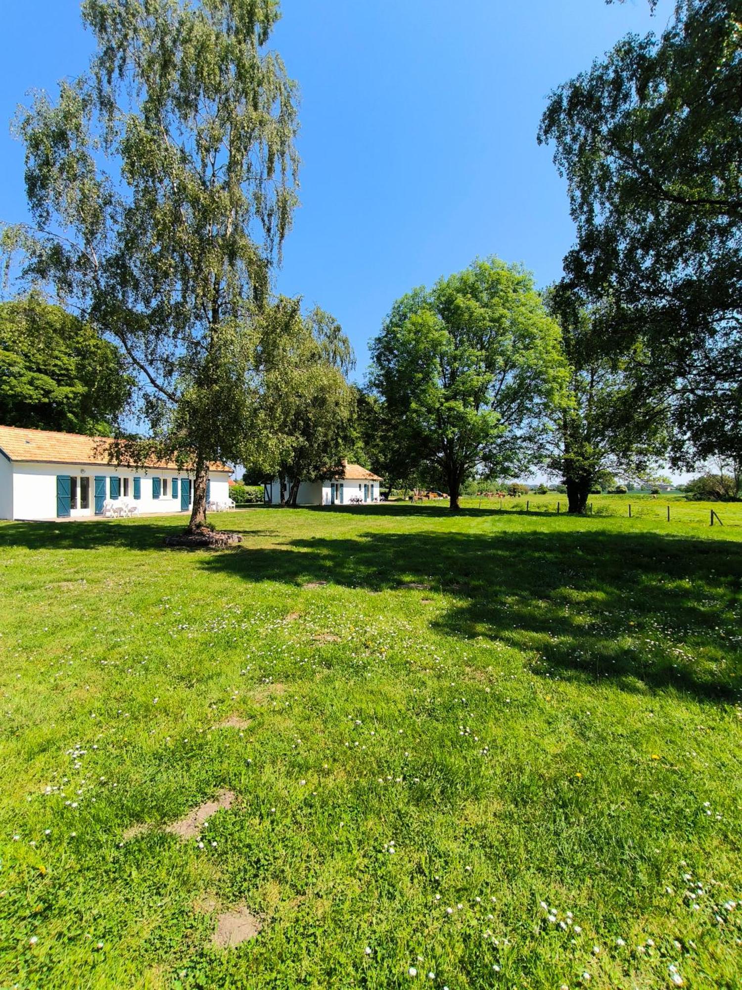 Hotel Et Cottages Domaine Du Marquenterre Saint-Quentin-en-Tourmont Exteriör bild